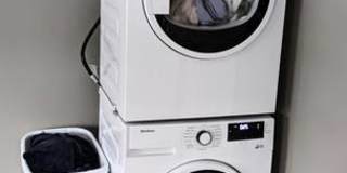 36 Beal Street Gallery 1