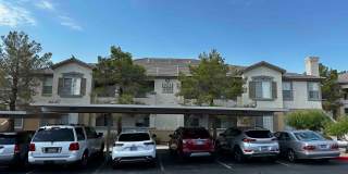 Summerlin 2 Bedroom Condo Gallery 3