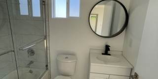 1552 Winona Blvd Gallery 17