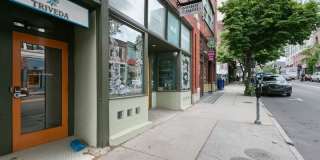 32 Broadway Street Gallery 26