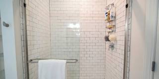 Walcot Apartments at 257 Elmwood Gallery 12