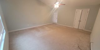 Stunning 4 Bedroom, 2.5 Bath Home Just 3 Blocks to Chesapeake Bay Gallery 34