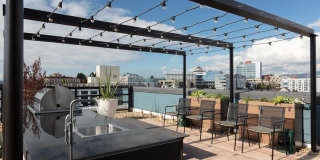 Axis Oakland Gallery 14