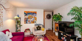 824 Meeker Street Gallery 4