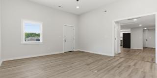1339 E Division Street Gallery 4