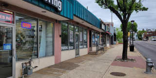 125 N YORK Road Gallery 13