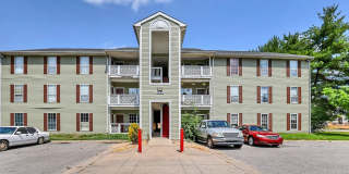 *1/2 Off 1st Months Rent!* 4 Bed, 2 Bath Condo Near MTSU in Murfreesboro Gallery 1