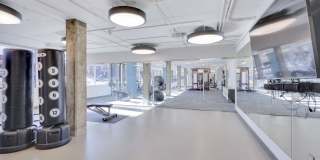 1000 Grant Gallery 20