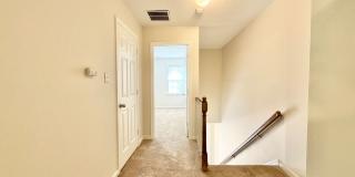 2 Bedroom Townhome in NW Greensboro near parks and Greenway Gallery 18