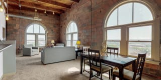 Old Market Lofts Gallery 84