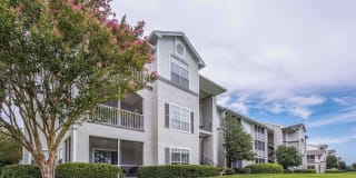 Registry at Windsor Parke Gallery 1