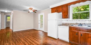 Three Bedroom with Basement! Gallery 7