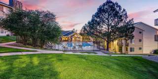 Vistas at Plum Creek Gallery 7