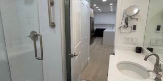 910 W Hallam Street unit: 12 Gallery 12