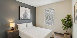 Beacon Hill Gallery 15