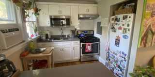 95 Oak St. Gallery 1