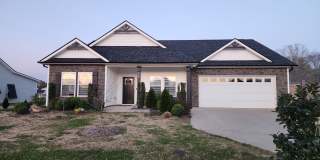 Beautifully maintained home Gallery 1