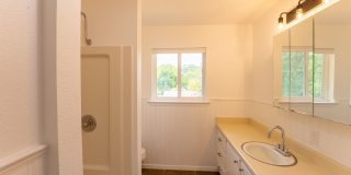 Hidden Gem | 4 bed 3 bath home in highly sought after Windsor Park!!! Gallery 35