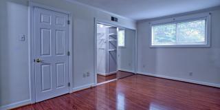 7475 LITTLE RIVER Turnpike Gallery 8