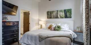 The Remington Bristol Gallery 14