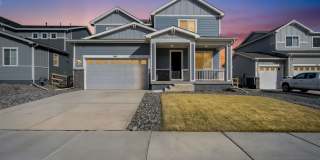 New 3-Bed, 2.5-Bath House with 2-Car Garage in Prairie Song Gallery 1