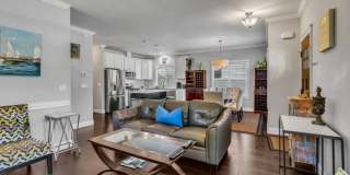 Fully Furnished beautiful Sanders Beach home Gallery 13