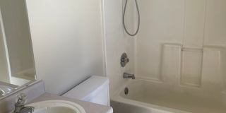 3 BED 2 BATH IN SHASTA LAKE Gallery 17