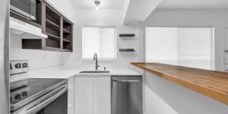 Lake Maitland Living | Mid-Century Charm Gallery 9