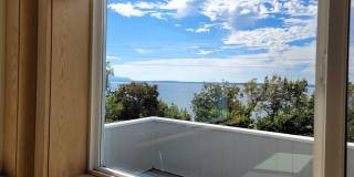 Bayview Condo 2 Bedrooms with Gas Fireplace  - S State St Gallery 21