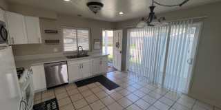 Charming 2 Bedroom Condo in Temecula, Ca. Gallery 16