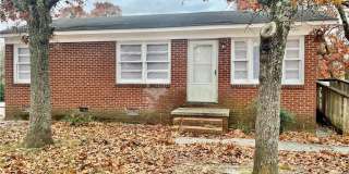 206 Seventh Street Gallery 3