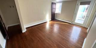 18 MERCER Avenue unit: Garage Apartment Gallery 1