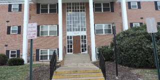 Great 2 Bedroom Condo in Cavalier Arms Gallery 1