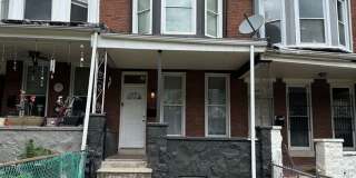 Newly Renovated 4BR/2BA Family Home in Winchester – Outdoor Space, Modern Kitchen & More Gallery 3