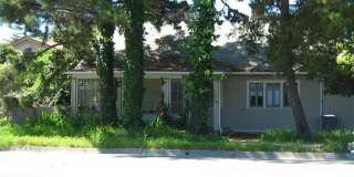 3 Bedroom, 1 Bath house available July 15th, 2026 Gallery 1