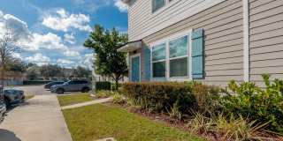 513 SPANISH OAKS Way Gallery 3