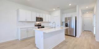 Modern Comfort in Avery Centre – Ready for You! Gallery 11
