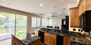 Gated 4 Bedroom 3 1/2 Bath Two Story Home Gallery 7