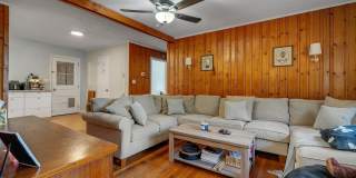 1902 Sunset Lane Gallery 15