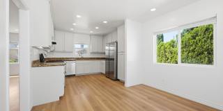 Spacious private backyard! Spacious private backyard! Gallery 1