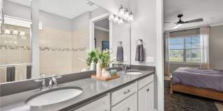 11932 Bourke Place Gallery 23