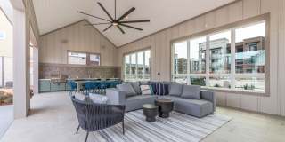 Atlas Crown Gallery 25