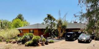 Remodeled 3-BR Home in Bloomington Gallery 3