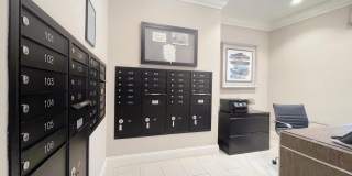 Luxurious Fairfax City 2 bed Condo Luxurious Fairfax City 2 bed Condo Gallery 10