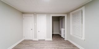 139 North Pine Avenue Gallery 25