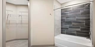 Upton Oxmoor Apartments Gallery 21