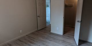 Upstairs 2 Bedroom Apartment Upstairs 2 Bedroom Apartment Gallery 5