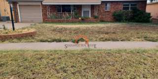 Brick 3 bedroom 2 bath home Gallery 1
