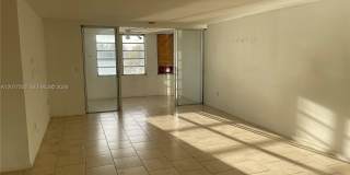 1660 NE 191st St Gallery 1