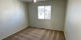 3 BEDROOM, 2.5 BATHROOM SOUTH PARK TWINHOME WITH ATTACHED 2 CAR GARAGE Gallery 9